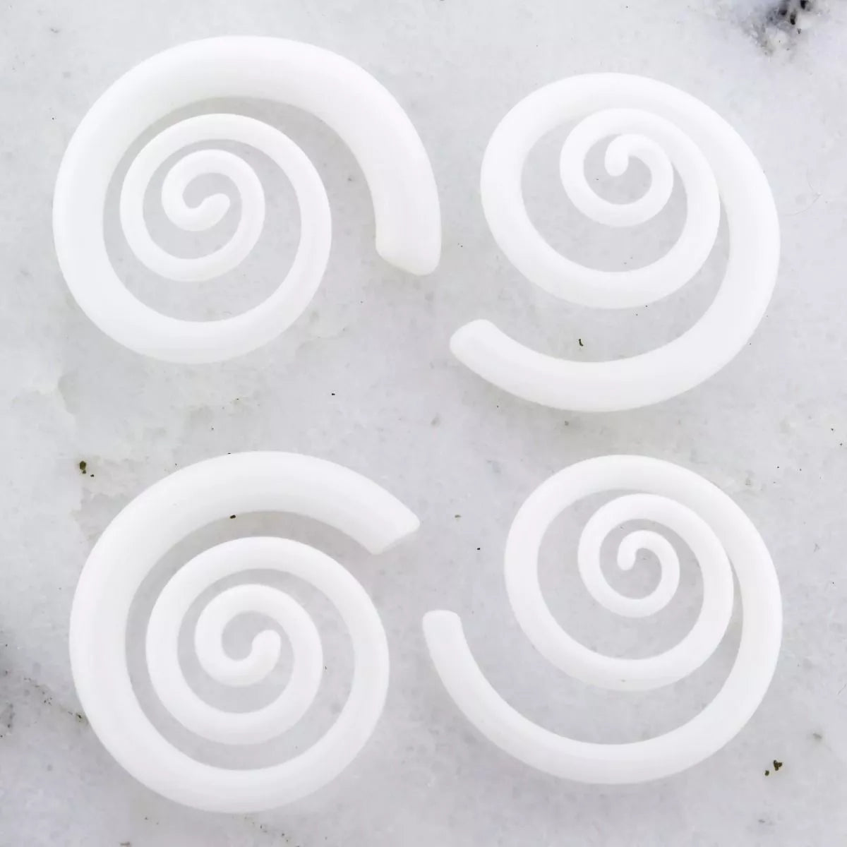 Tapers - Spirals Borosilicate Glass White 3D Spiral Ear Hanger - 1 Piece #SPLT#2 -Rebel Bod-RebelBod